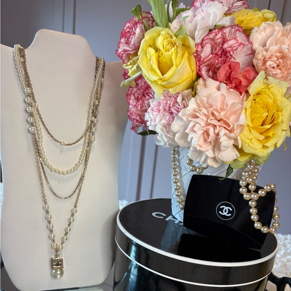 Jewelry - CC CHANEL inspired pearl/rhinestone layered drop necklaces